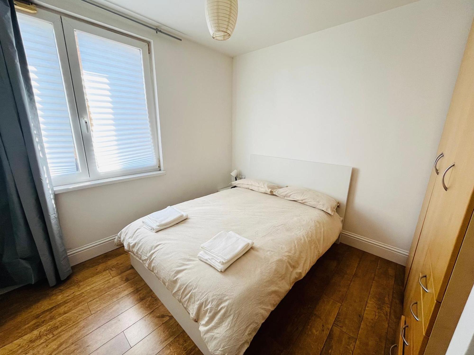 London Modern Flat Near Transports Apartment Exterior photo